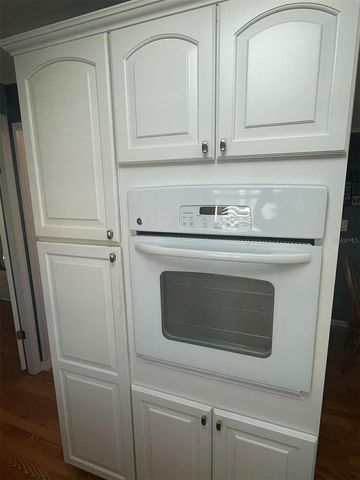 6682 HIKINA DRIVE, North Port, FL 34287