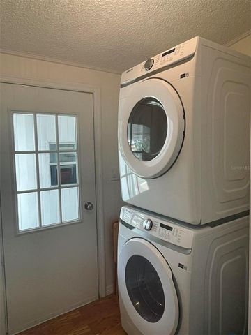 6682 HIKINA DRIVE, North Port, FL 34287