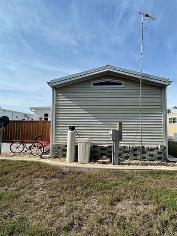 6682 HIKINA DRIVE, North Port, FL 34287