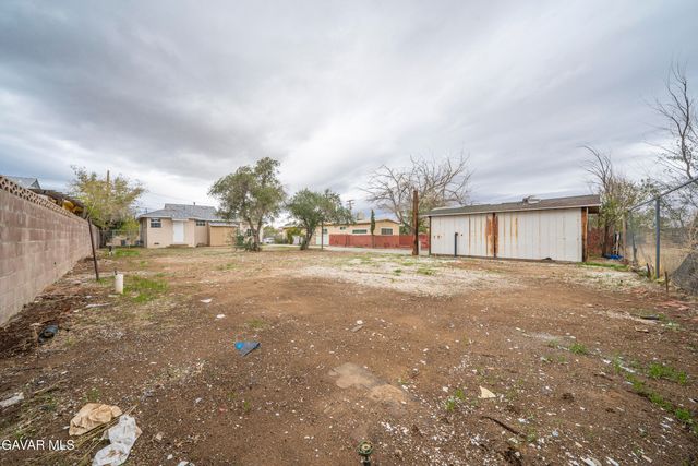 38020 E 12th Street, Palmdale, CA 93550