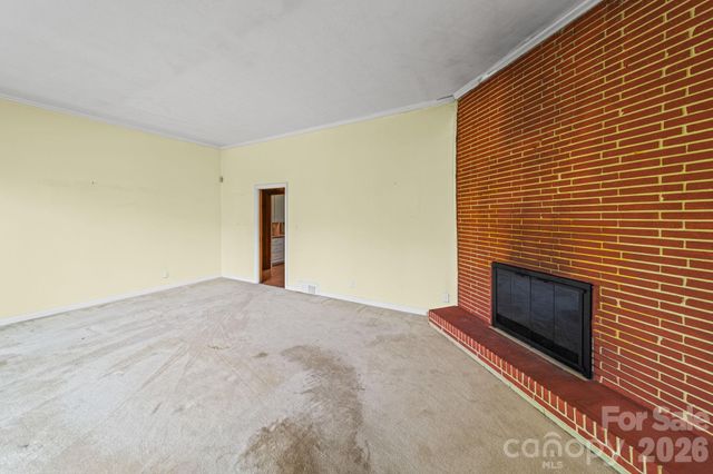 1051 Paramount Circle, Gastonia, NC 28052