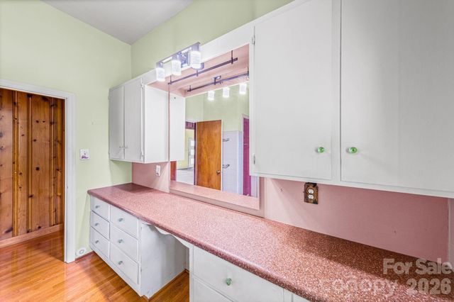 1051 Paramount Circle, Gastonia, NC 28052