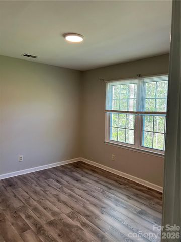 16333 Peach Grove Lane, Charlotte, NC 28277