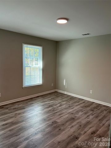 16333 Peach Grove Lane, Charlotte, NC 28277