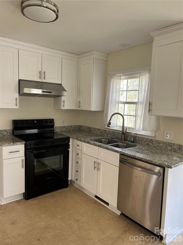 16333 Peach Grove Lane, Charlotte, NC 28277