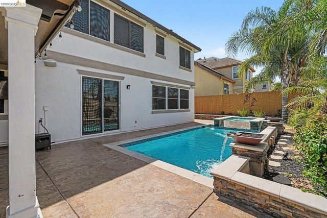 2645 Torrey Pines DR, Brentwood, CA 94513