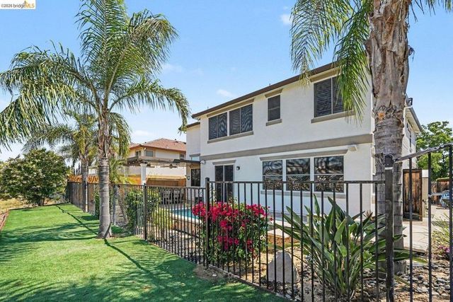2645 Torrey Pines DR, Brentwood, CA 94513