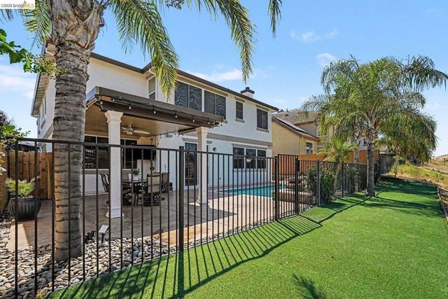 2645 Torrey Pines DR, Brentwood, CA 94513