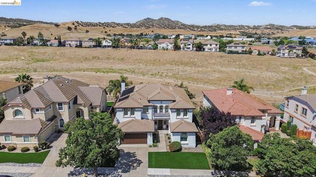 2645 Torrey Pines DR, Brentwood, CA 94513