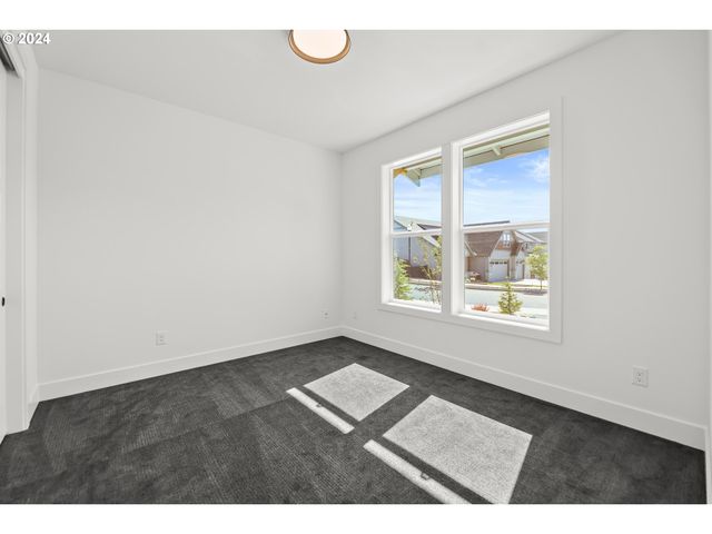 17013 Ne 81ST St, Vancouver, WA 98682