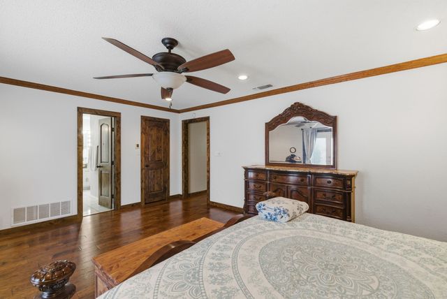 111 Mustang, Graham, TX 76450