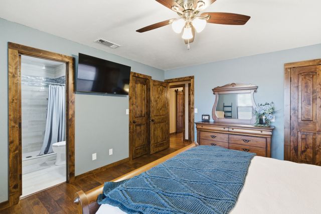 111 Mustang, Graham, TX 76450