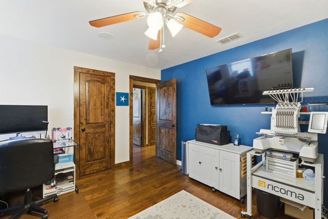 111 Mustang, Graham, TX 76450