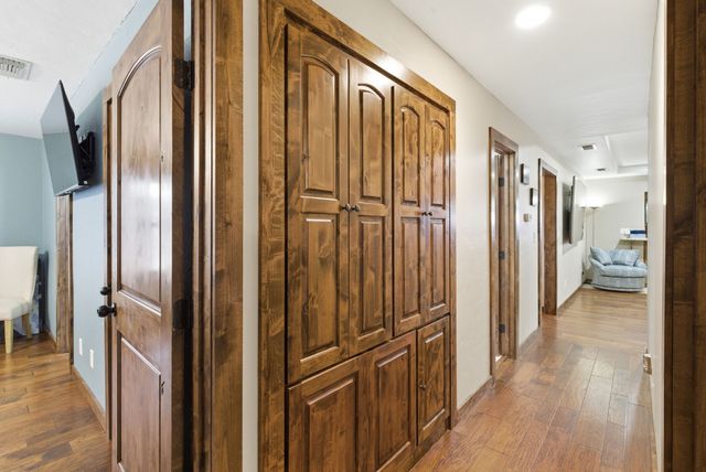 111 Mustang, Graham, TX 76450