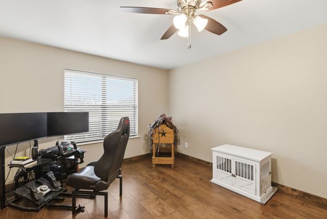 111 Mustang, Graham, TX 76450