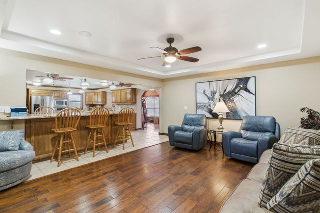 111 Mustang, Graham, TX 76450