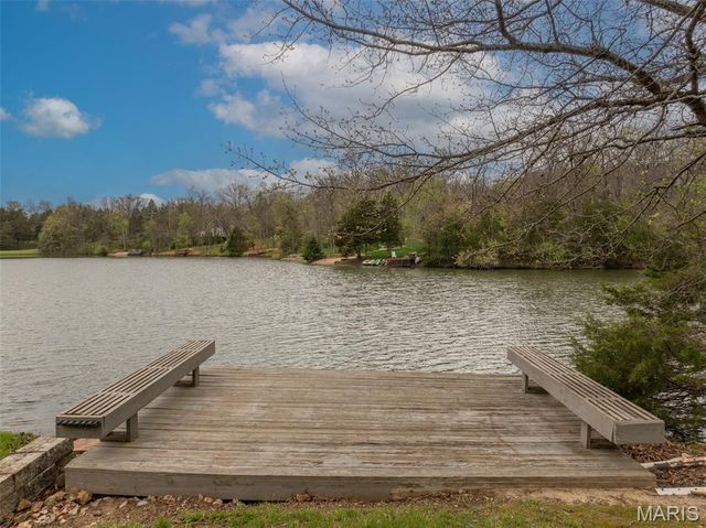 890 Silver Fox Ridge Drive, Innsbrook, MO 63390
