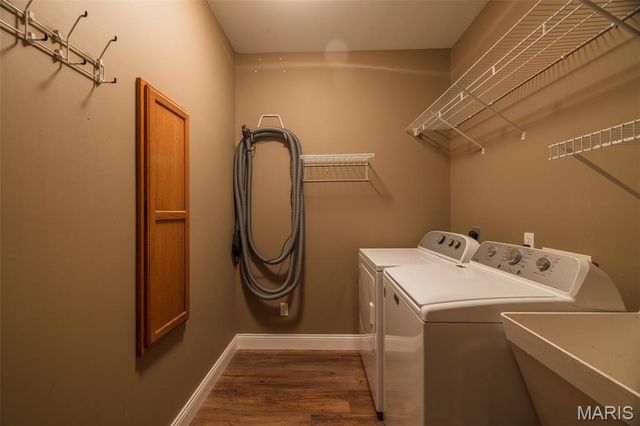 890 Silver Fox Ridge Drive, Innsbrook, MO 63390