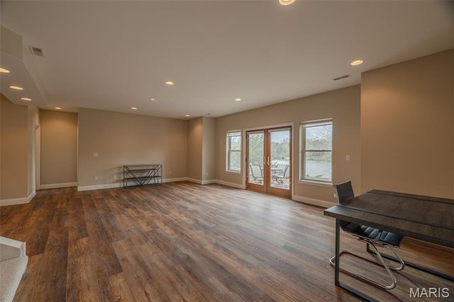 890 Silver Fox Ridge Drive, Innsbrook, MO 63390