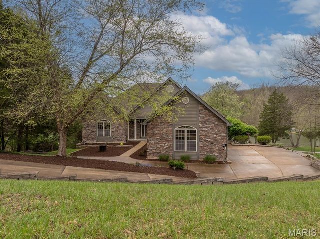 890 Silver Fox Ridge Drive, Innsbrook, MO 63390