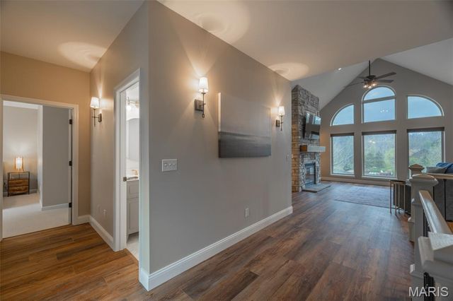 890 Silver Fox Ridge Drive, Innsbrook, MO 63390