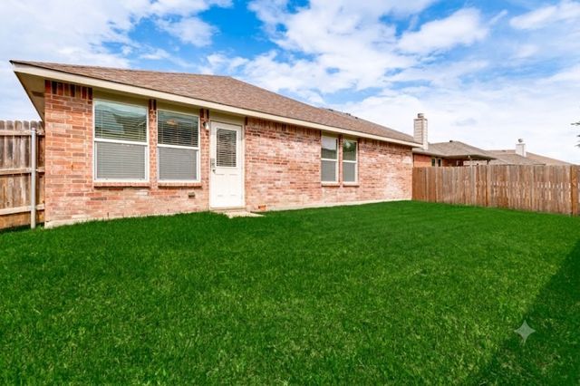 9010 Cloudveil Drive, Arlington, TX 76002