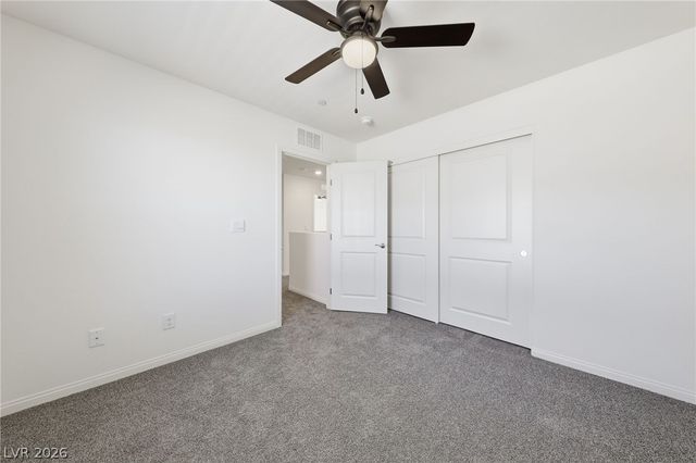 534 Red Lovebird Avenue, Henderson, NV 89011