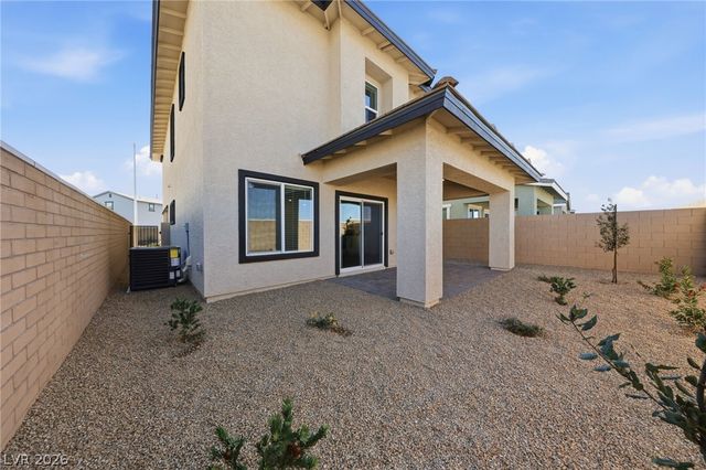 534 Red Lovebird Avenue, Henderson, NV 89011