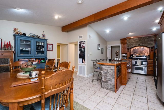 48 Lakeshore Drive, Conway, AR 72032