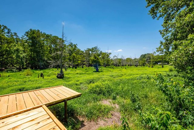48 Lakeshore Drive, Conway, AR 72032