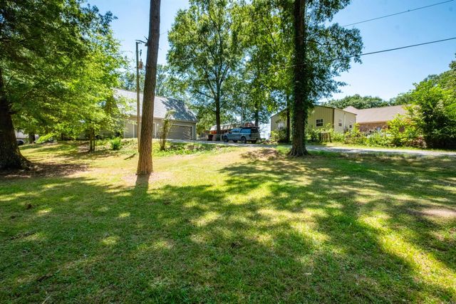 48 Lakeshore Drive, Conway, AR 72032