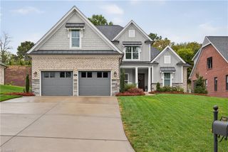 5665 Cedarmere Drive, Winston-salem, NC 27106