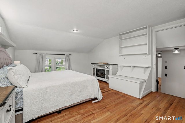 50 Stage Coach Lane, Newington, CT 06111