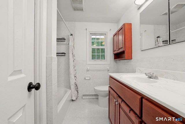 50 Stage Coach Lane, Newington, CT 06111