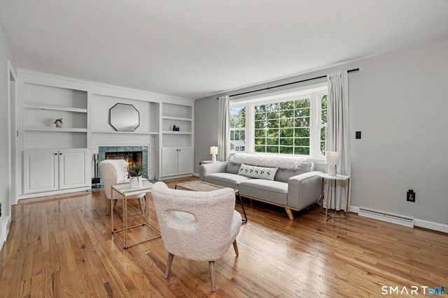 50 Stage Coach Lane, Newington, CT 06111