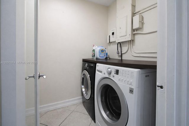 6331 SW 94th Ave NA, Miami, FL 33173