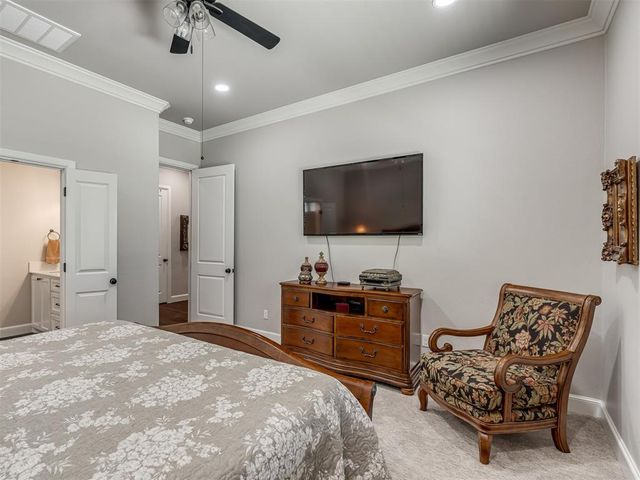 1055 Lucas Way, Newcastle, OK 73065