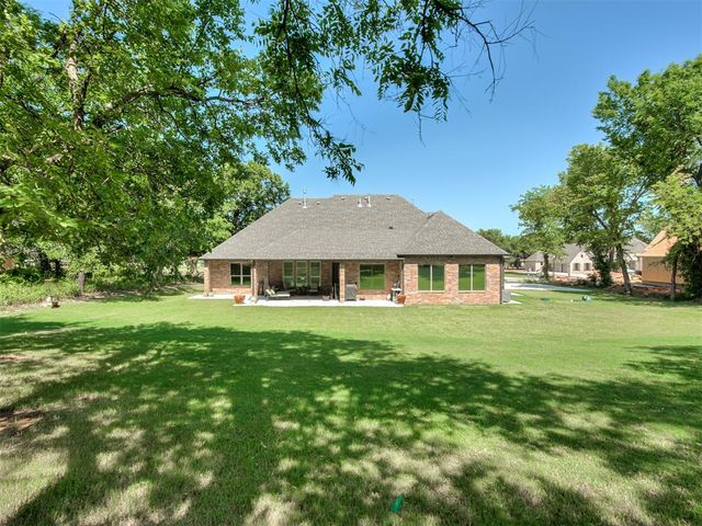 1055 Lucas Way, Newcastle, OK 73065