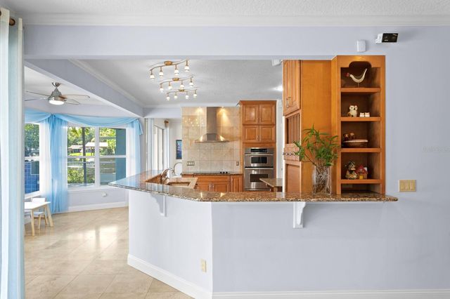 13548 LAKE MAGDALENE DRIVE, Tampa, FL 33613