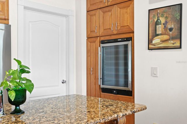 13548 LAKE MAGDALENE DRIVE, Tampa, FL 33613