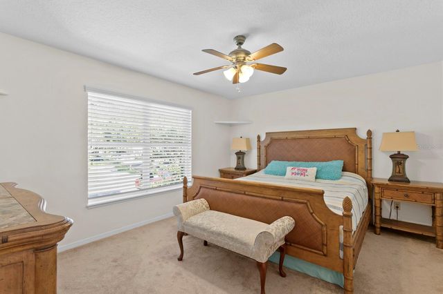 13548 LAKE MAGDALENE DRIVE, Tampa, FL 33613