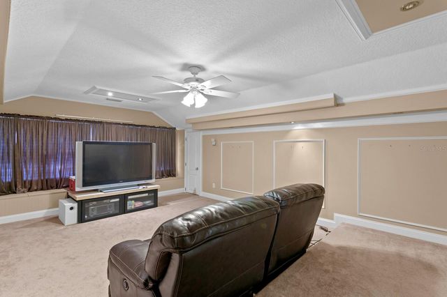 13548 LAKE MAGDALENE DRIVE, Tampa, FL 33613