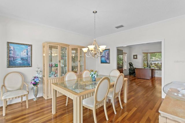 13548 LAKE MAGDALENE DRIVE, Tampa, FL 33613