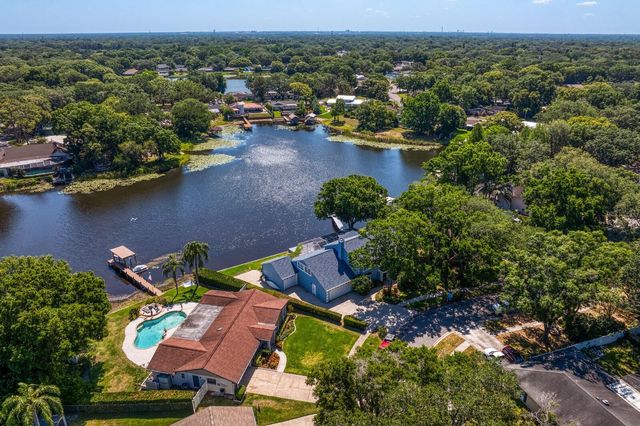 13548 LAKE MAGDALENE DRIVE, Tampa, FL 33613