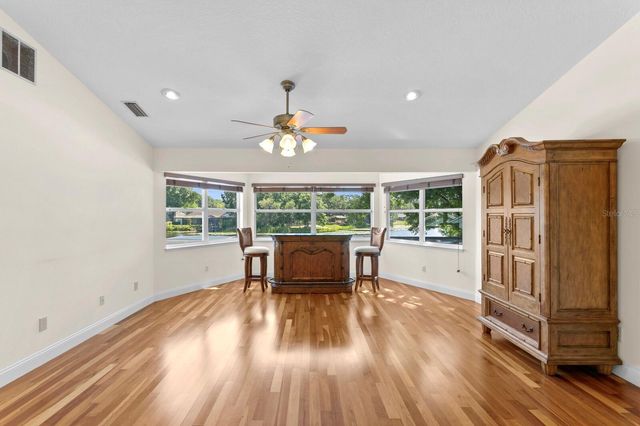 13548 LAKE MAGDALENE DRIVE, Tampa, FL 33613