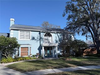 13548 LAKE MAGDALENE DRIVE, Tampa, FL 33613