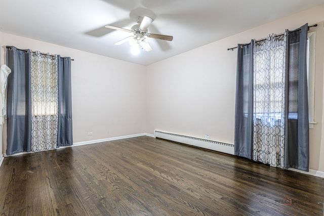 1195 Jeanette Street, Des Plaines, IL 60016