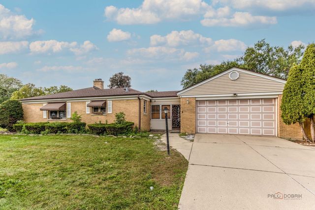 1195 Jeanette Street, Des Plaines, IL 60016