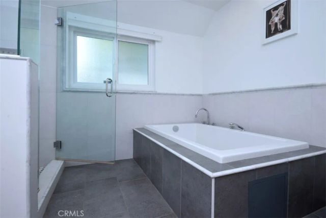 15128 Valley Vista Boulevard, Sherman Oaks, CA 91403