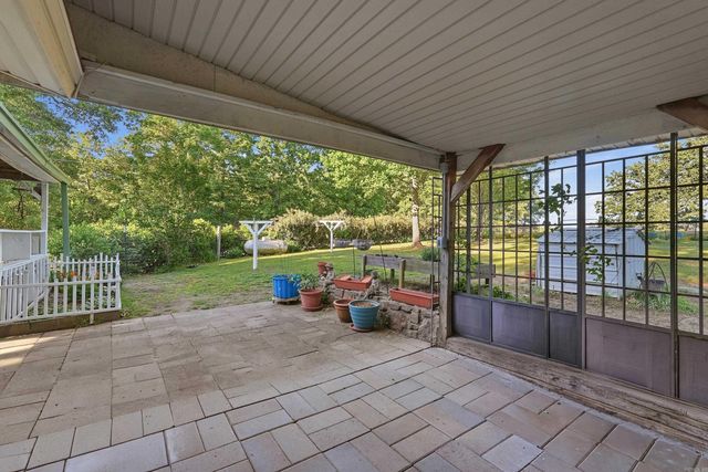 114 Obrien, Greers Ferry, AR 72067